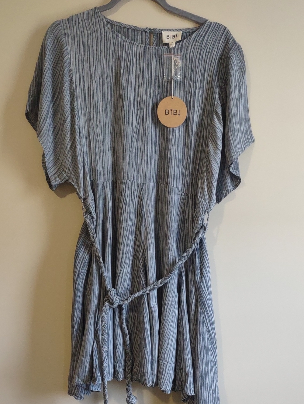 NWTS BiBi Washed Crinkle Charcoal Grey Short Sleeve Dress with Braided Belt